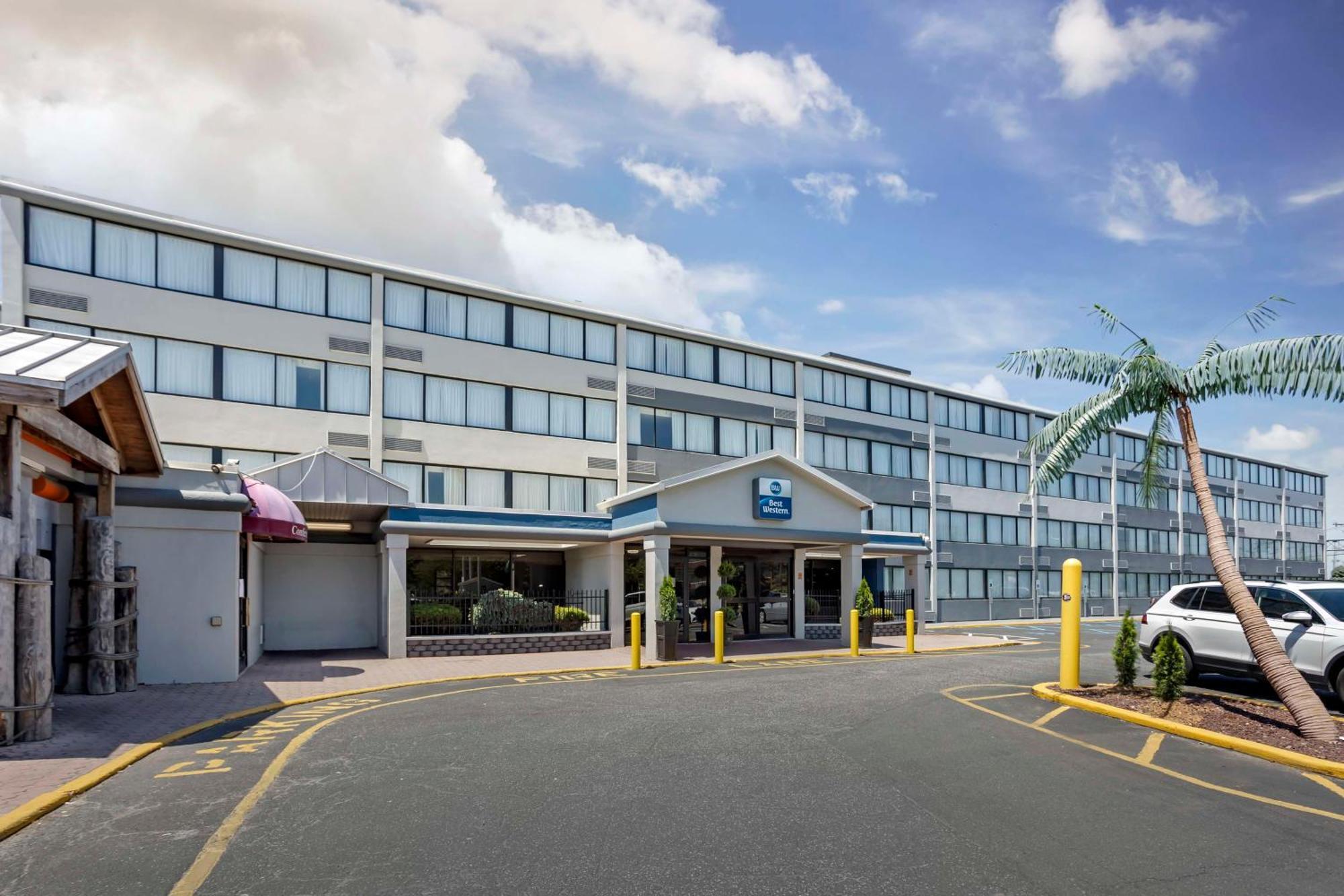 איסט ברונסוויק Best Western Rutgers University Hotel מראה חיצוני תמונה